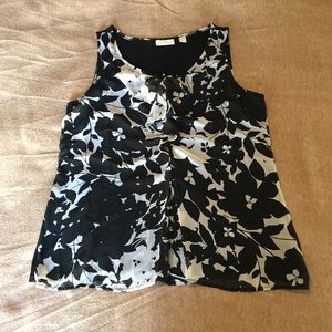 New York & Company Printed Blouse